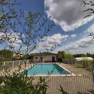 Appartement Le Sporting Land - Avec Piscine&place De Parking !!!, Gaillac